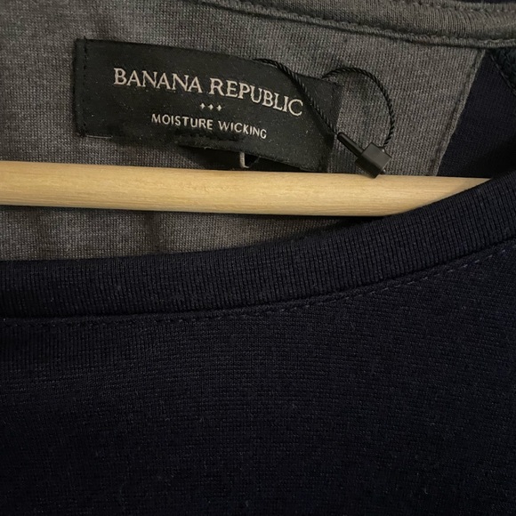 Banana Republic Sweater - Picture 7 of 7